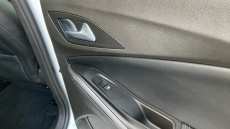 Vauxhall Grandland X 1.5 Turbo D SRi Nav 5dr Diesel Hatchback